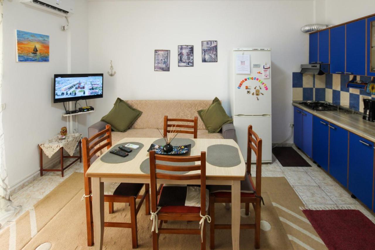 1 Bedroom Apartment With Fast Internet And Sea View Balcony In دراس المظهر الخارجي الصورة